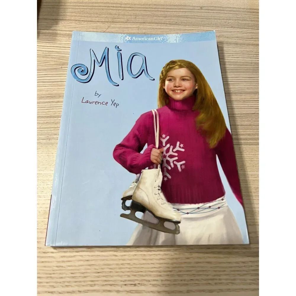 American Girl Mia Book 1 Girl of the Year 2008 Retired Rare